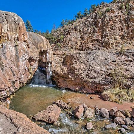 Jemez Springs Cabin With Mtn Views Steps To River! Villa Esterno foto